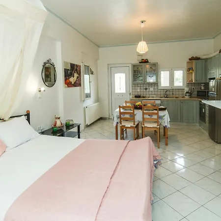 Appartement Irene, Lindos 10 Minutes, 4 Minutes Vlicha (Rhodes)