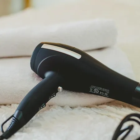 Irene, Lindos 10 Minutes, 4 Minutes Appartement Vlicha (Rhodes)